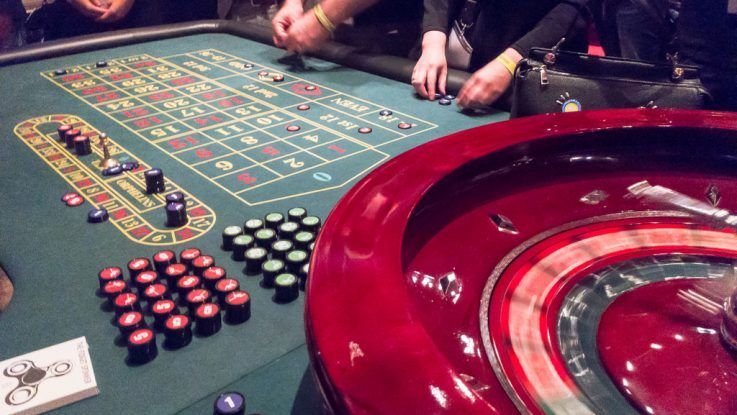 پاکستان میں spin palace casino کا آن لائن کیسینو سیکشن کھولیں۔